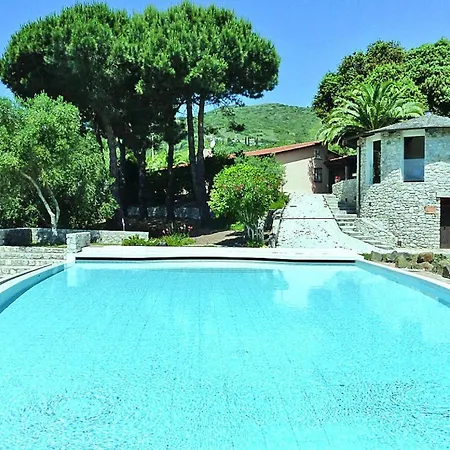 La Chiusa Di Rio Rio Nell Elba